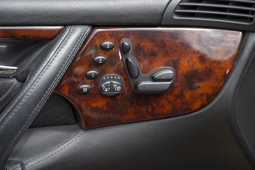 RESERVE LOWERED - 2000 Mercedes CL 600 V12 En venta (imagen 18 de 204)