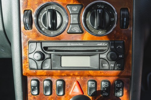 2001 Mercedes-Benz SLK 32 AMG In vendita (immagine 51 di 137)