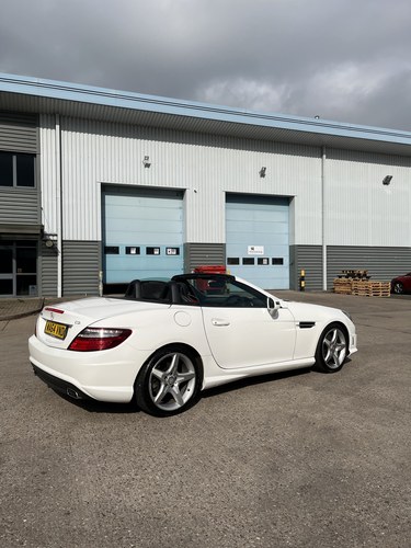 2014 Mercedes-Benz SLK 250 CDI BlueEFFICIENCY (R172) For Sale (picture 5 of 62)
