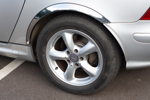 2001 Mercedes-Benz SLK230 Kompressor zum Verkauf (Bild 19 von 128)