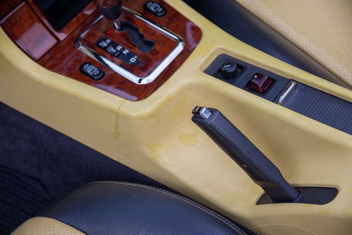 2001 Mercedes-Benz SLK230 Kompressor zum Verkauf (Bild 43 von 128)