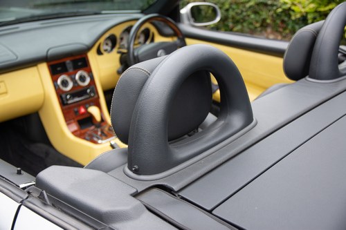 2001 Mercedes-Benz SLK230 Kompressor zum Verkauf (Bild 50 von 128)