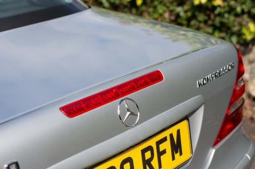 2001 Mercedes-Benz SLK230 Kompressor zum Verkauf (Bild 76 von 128)