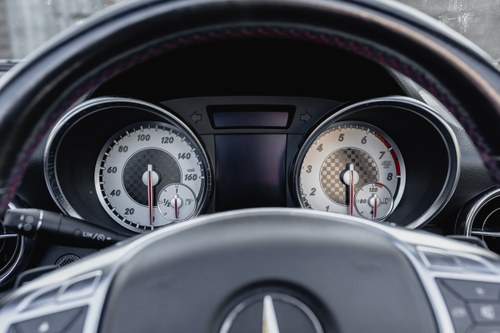 2011 Mercedes-Benz SLK350 AMG (R172) à vendre (picture 49 of 190)