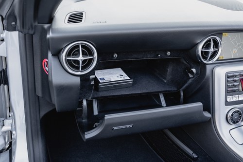 2011 Mercedes-Benz SLK350 AMG (R172) à vendre (picture 83 of 190)