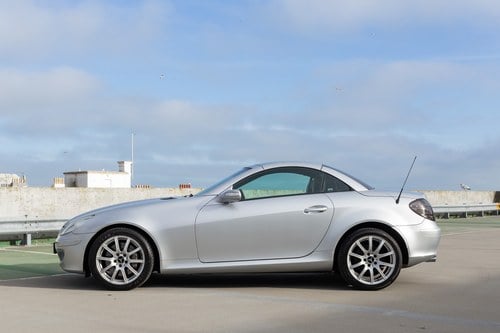 2005 Mercedes-Benz SLK 350 Te koop (foto 31 van 157)