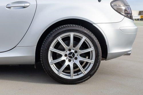 2005 Mercedes-Benz SLK 350 Te koop (foto 34 van 157)