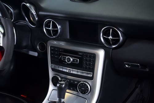 2012 Mercedes-Benz SLK55 AMG convertible LHD à vendre (picture 49 of 74)