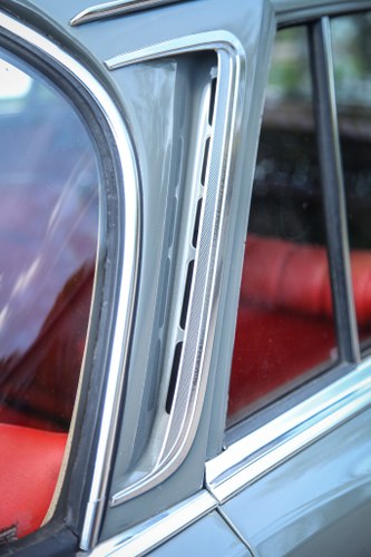 1965 Mercedes-Benz 230 Fintail LHD - (W111) à vendre (picture 57 of 72)