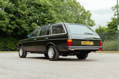 1984 Mercedes-Benz W123 280TE In vendita (immagine 10 di 99)