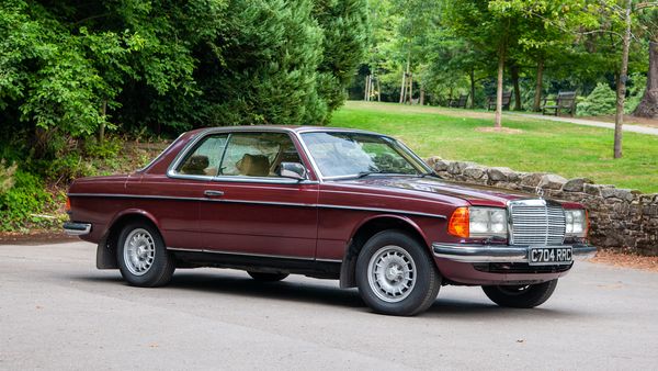 1986 Mercedes Benz W123 Coupe 280CE For Sale By Auction 1986-mercedes-benz-w123-coupe-280ce-for-sale-by-auction