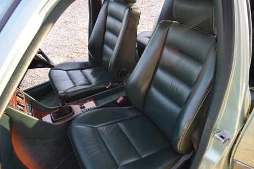 1991 Mercedes-Benz 230E Manual (W124) For Sale (picture 51 of 181)