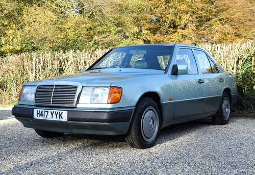 1991 Mercedes-Benz 230E Manual (W124) For Sale (picture 1 of 181)