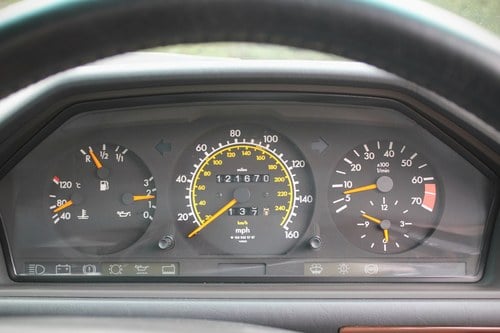 1992 Mercedes-Benz 260e (W124) En venta (imagen 24 de 174)