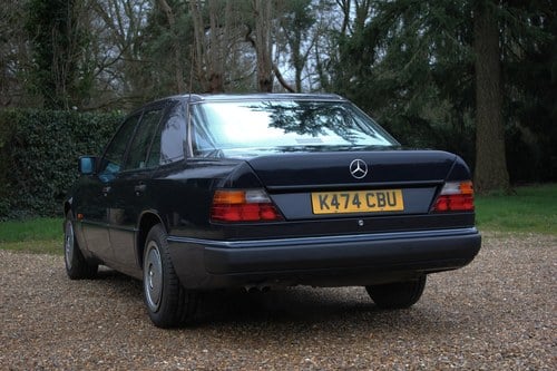 1992 Mercedes-Benz 260e (W124) En venta (imagen 7 de 174)