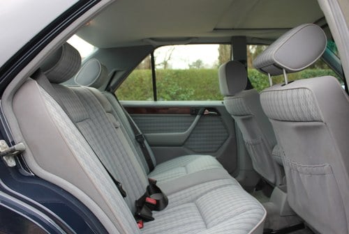 1992 Mercedes-Benz 260e (W124) En venta (imagen 72 de 174)