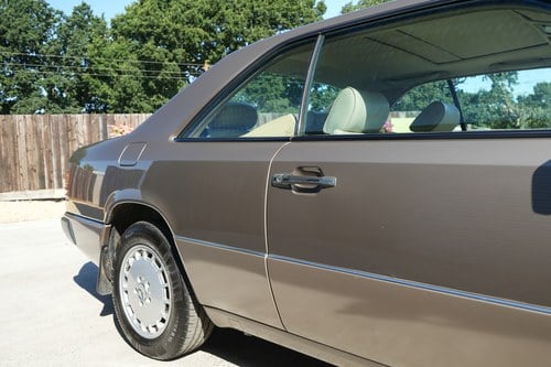 Mercedes-Benz W124 CE 300 Te koop (foto 53 van 84)