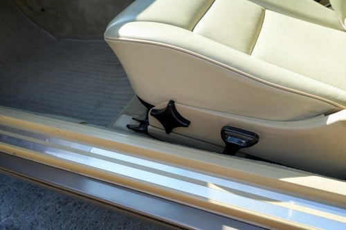 Mercedes-Benz W124 CE 300 Te koop (foto 34 van 84)