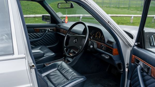 1989 Mercedes-Benz 500SEL (W126 Series 2) For Sale (picture :index of 22)