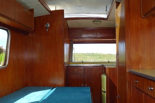 1964 La Tortue Mallorca Grand Luxe M3 Caravan In vendita (immagine 132 di 221)
