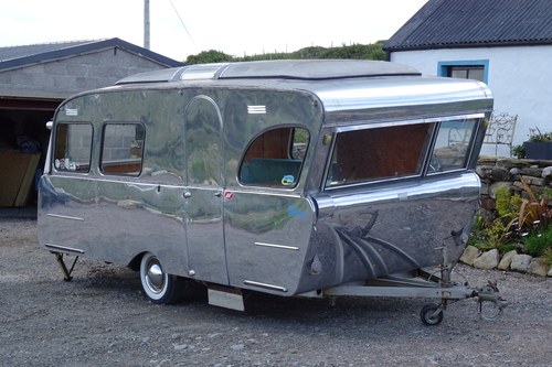 1964 La Tortue Mallorca Grand Luxe M3 Caravan In vendita (immagine 18 di 221)