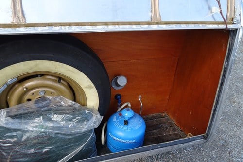 1964 La Tortue Mallorca Grand Luxe M3 Caravan In vendita (immagine 195 di 221)