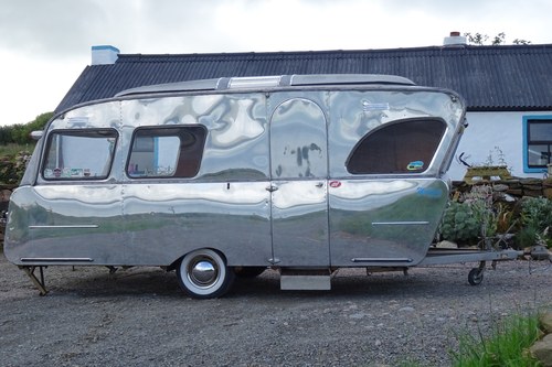1964 La Tortue Mallorca Grand Luxe M3 Caravan In vendita (immagine 17 di 221)