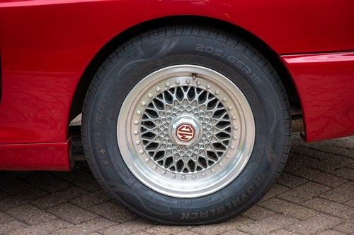 1994 MG RV8 En venta (imagen 35 de 247)