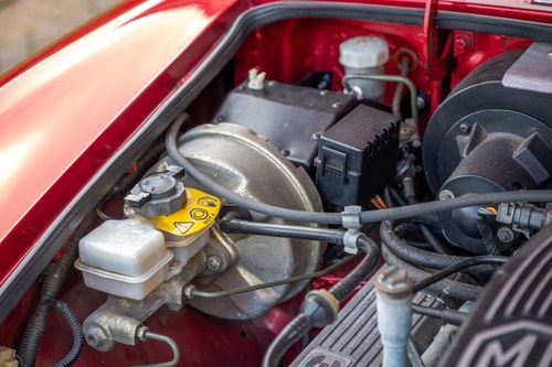 1994 MG RV8 En venta (imagen 171 de 247)