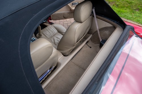 1994 MG RV8 En venta (imagen 148 de 247)