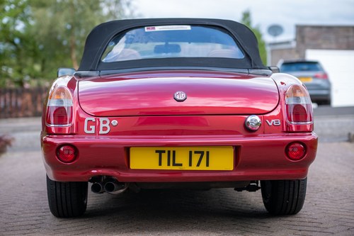 1994 MG RV8 En venta (imagen 21 de 247)