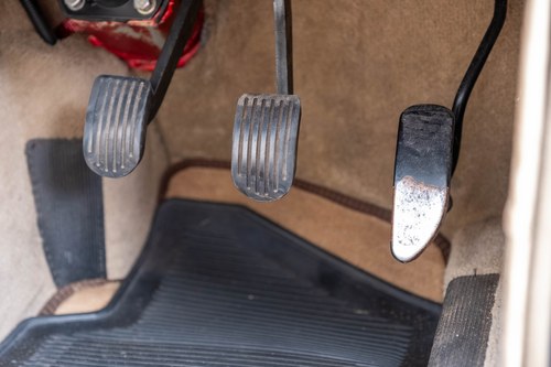 1994 MG RV8 En venta (imagen 61 de 247)