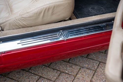 1994 MG RV8 En venta (imagen 94 de 247)