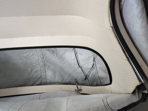 Hardtop from a Mercedes 190SL à vendre (picture 10 of 57)