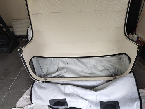 Hardtop from a Mercedes 190SL For Sale (picture 49 of 61)