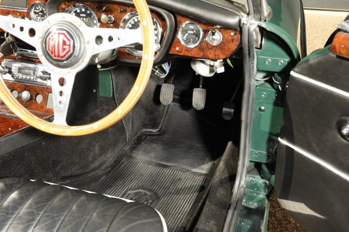 1968 MGB Roadster Heritage Shell 2.1L En venta (imagen 75 de 165)