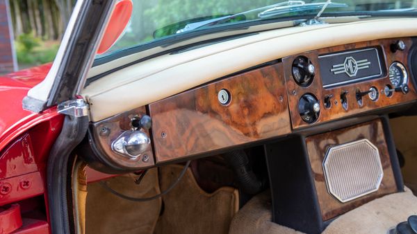 1970 MG MGB Roadster For Sale (picture :index of 51)