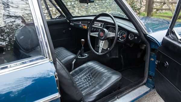NO RESERVE - 1971 MGB GT For Sale (picture :index of 24)