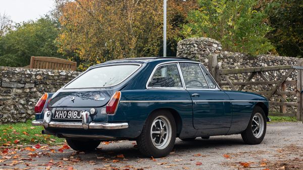 NO RESERVE - 1971 MGB GT For Sale (picture :index of 10)
