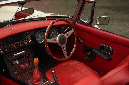 1972 MG MGB Roadster zum Verkauf (Bild 30 von 148)