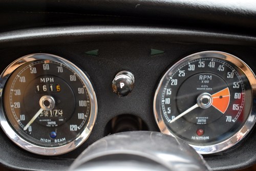 1972 MG B GT Coupe Te koop (foto 25 van 79)