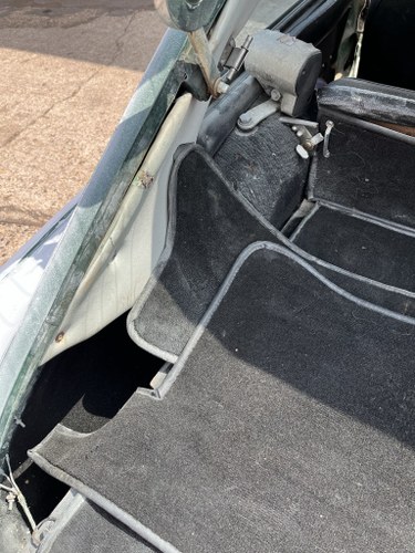 NO RESERVE - 1975 MGB GT Jubilee Edition Restoration Project In vendita (immagine 43 di 132)