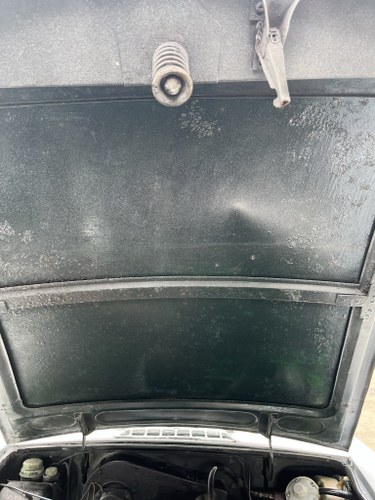 NO RESERVE - 1975 MGB GT Jubilee Edition Restoration Project In vendita (immagine 96 di 132)