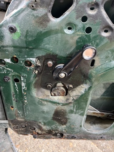 NO RESERVE - 1975 MGB GT Jubilee Edition Restoration Project In vendita (immagine 100 di 132)