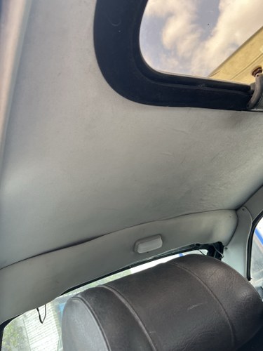 NO RESERVE - 1975 MGB GT Jubilee Edition Restoration Project In vendita (immagine 60 di 132)