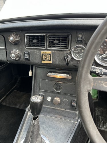 NO RESERVE - 1975 MGB GT Jubilee Edition Restoration Project In vendita (immagine 57 di 132)