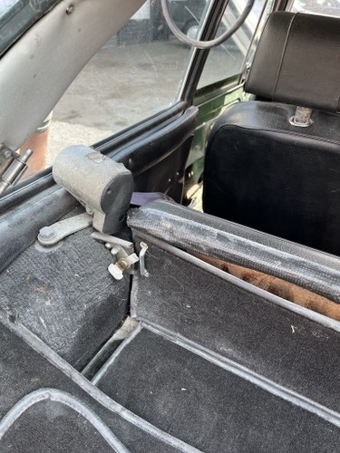 NO RESERVE - 1975 MGB GT Jubilee Edition Restoration Project In vendita (immagine 53 di 132)