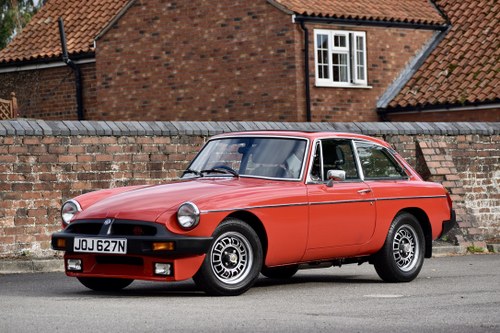 1975 MGB GT V8 à vendre (picture 1 of 237)