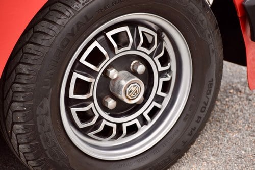 1975 MGB GT V8 à vendre (picture 84 of 237)