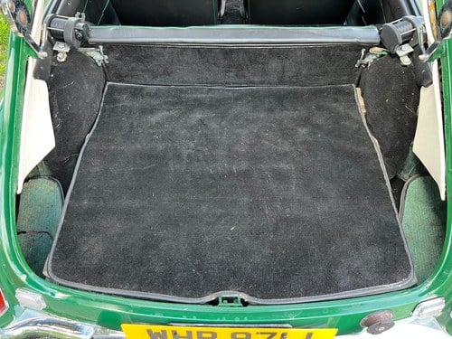 1971 MG B GT Te koop (foto 82 van 172)